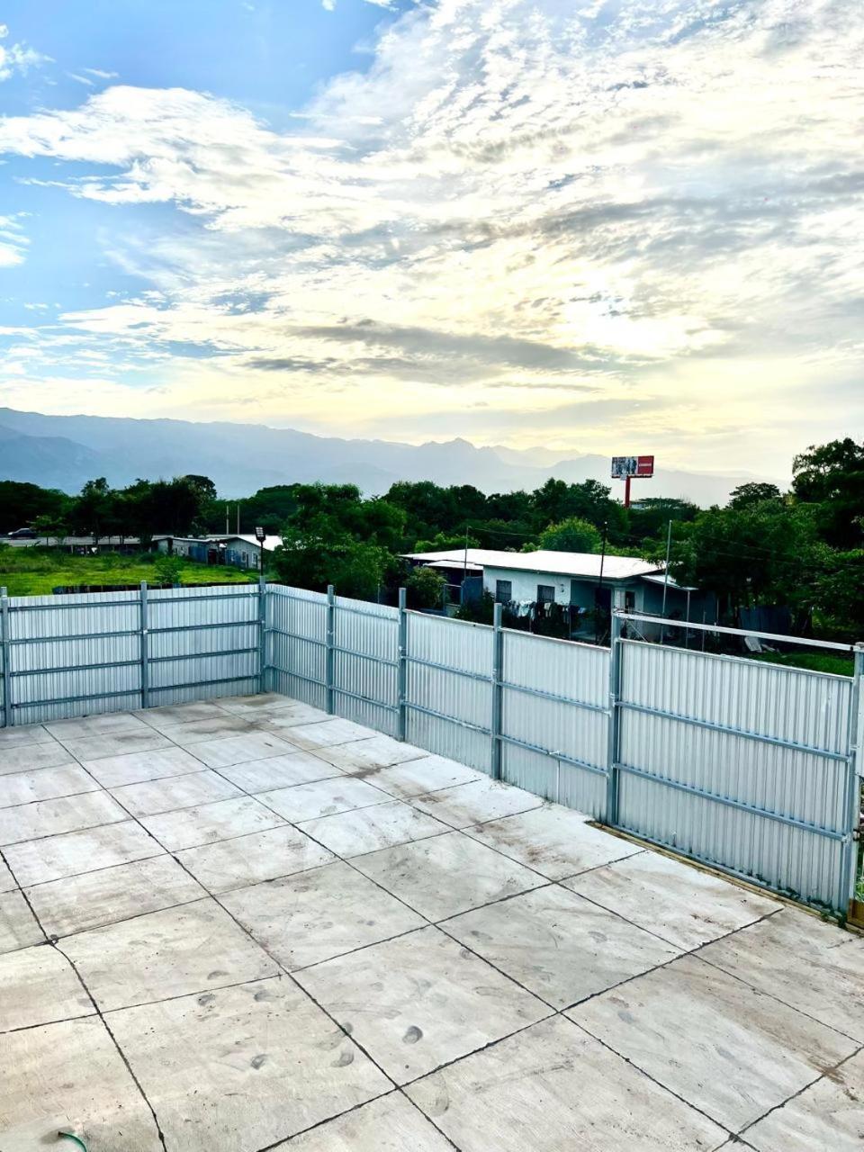 Aparta Hotel Palmerola Комаягуа Экстерьер фото